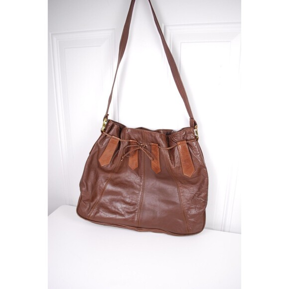 Vintage Hobo Drawstring Crossbody Brown Two-Tone Leather Bucket Bag Boho Hippie - Picture 1 of 9